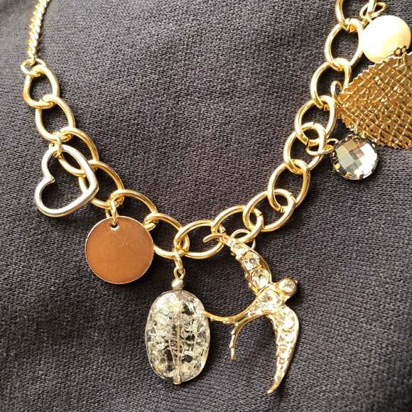 Gold necklace Bird charm NEW 16” to 20” - Picture 3 of 6